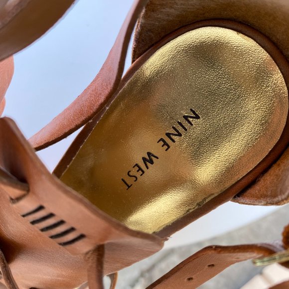 Nine West wooden wedge gladiator sandals - Picture 6 of 10